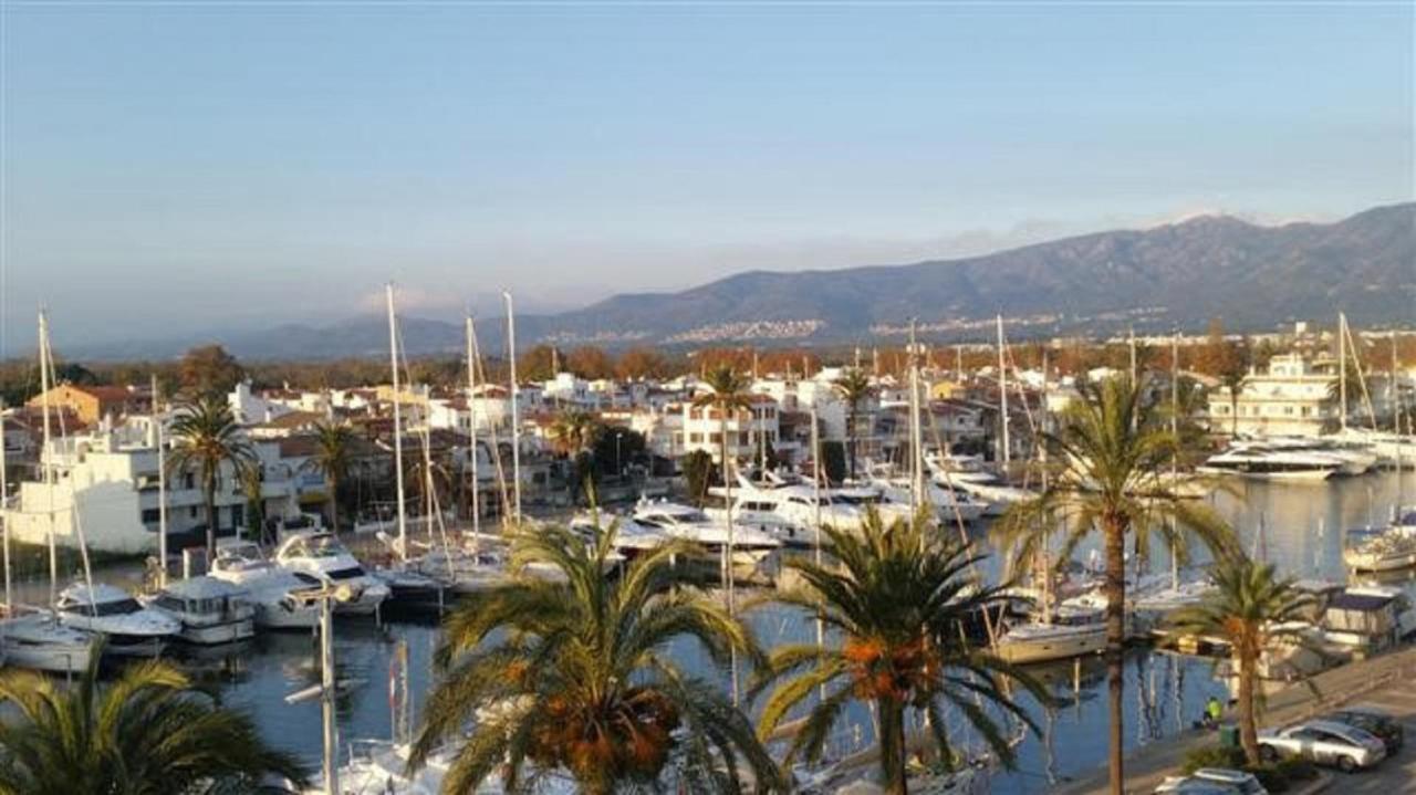estudio vistas marina y mar ref 295 Ampuriabrava Exterior foto